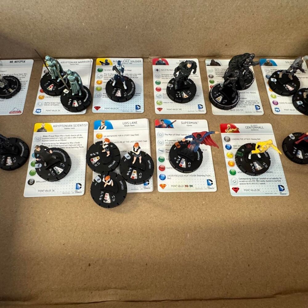 DC Comics HeroClix Superman Figure Lot w/ Character Cards WizKids Miniatures